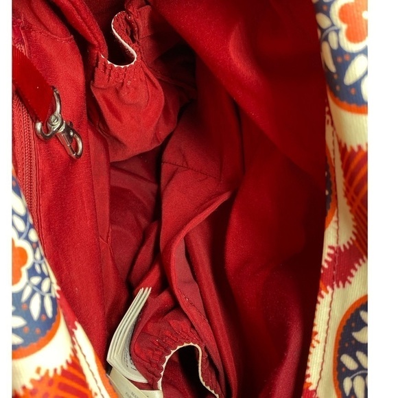 Petunia Pickle Bottom Square Floral Boxy Backpack - Picture 9 of 14